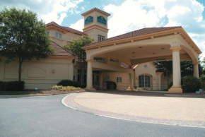  La Quinta by Wyndham Raleigh Cary  Кэри